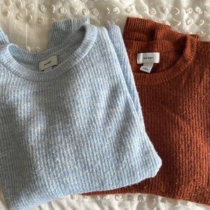 Old navy crew neck sweater bundle